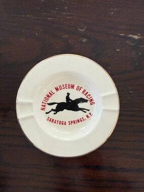 VINTAGE National Museum of Racing Saratoga Springs Ashtray